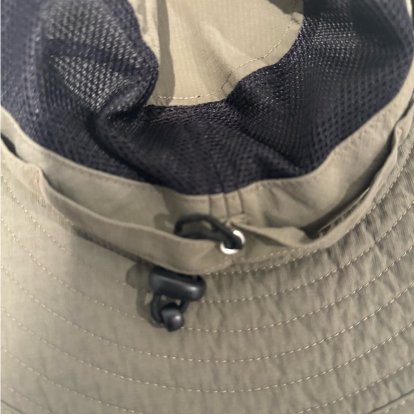 3/$20 Eddie Bauer Sun Bucket Hat Fishing khaki Nylon Brimmed Boonie - Picture 4 of 4